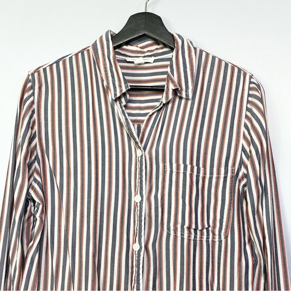 Beach Lunch Lounge Striped Button Up Woman’s M - Picture 3 of 7